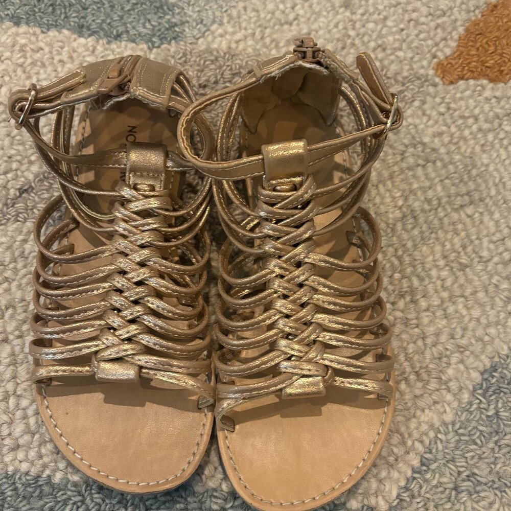 Nordstrom Little Girls Gladiator Sandals in Gold